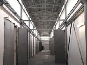 Pronájem skladu, Kolín, 2000 m2
