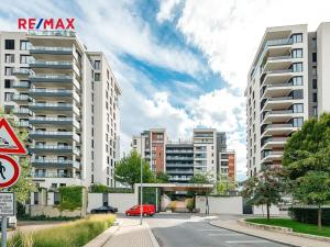 Prodej bytu 3+kk, Praha - Holešovice, Sanderova, 104 m2
