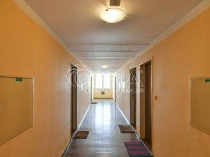 Pronájem bytu 2+kk, Praha - Troja, Hnězdenská, 47 m2