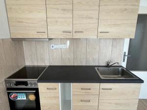 Prodej bytu 2+kk, Praha - Stodůlky, V hůrkách, 48 m2