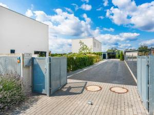 Pronájem rodinného domu, Přezletice, Školní, 120 m2