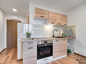 Prodej bytu 1+kk, Karviná, Prameny, 20 m2