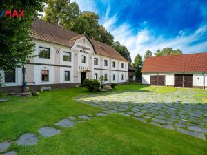 Prodej rodinného domu, Dubá - Zakšín, 380 m2