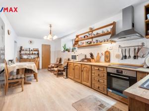 Prodej rodinného domu, Dubá - Zakšín, 380 m2