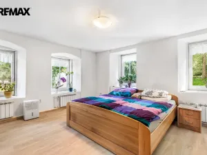 Prodej rodinného domu, Dubá - Zakšín, 380 m2