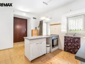 Prodej rodinného domu, Dubá - Zakšín, 380 m2