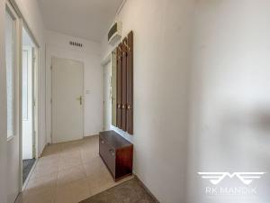 Pronájem bytu 1+1, Praha - Čimice, Okořská, 38 m2