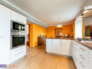 Prodej rodinného domu, Štarnov, 252 m2