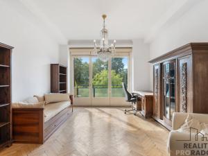 Pronájem bytu 3+1, Praha - Holešovice, Kostelní, 133 m2