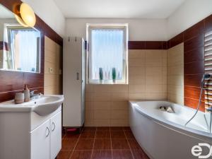 Prodej rodinného domu, Kounice, 120 m2