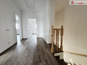 Prodej rodinného domu, Polerady, 118 m2