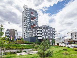 Prodej bytu 2+kk, Praha - Hlubočepy, náměstí Olgy Scheinpflugové, 45 m2