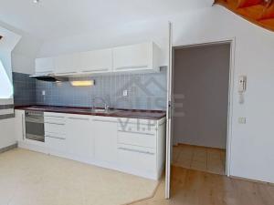 Prodej bytu 2+1, Praha - Radotín, Věštínská, 60 m2