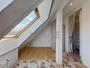 Prodej bytu 2+1, Praha - Radotín, Věštínská, 60 m2