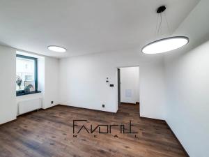 Pronájem bytu 2+kk, Ostrava, U Hrůbků, 49 m2
