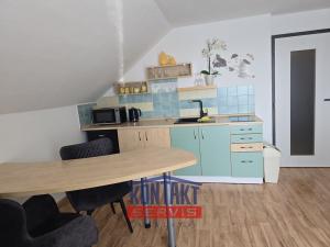 Pronájem bytu 1+kk, Hluboká nad Vltavou, Žižkova, 39 m2