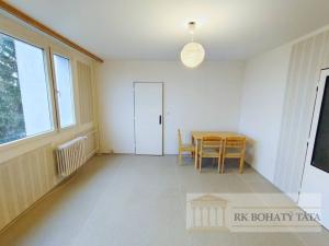 Pronájem bytu 3+1, Praha - Háje, Hviezdoslavova, 62 m2