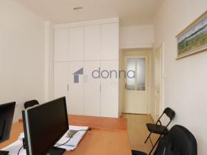 Pronájem bytu 3+kk, Praha, Bulharská, 79 m2