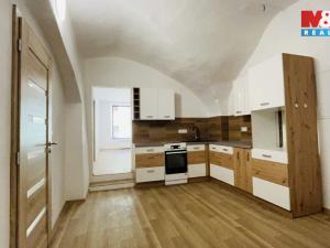 Prodej bytu 4+kk, Jihlava, Lazebnická, 72 m2