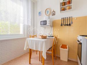 Prodej bytu 2+1, Praha - Troja, Písečná, 42 m2