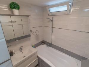 Prodej bytu 3+1, Sušice - Sušice II, Sirkařská, 65 m2