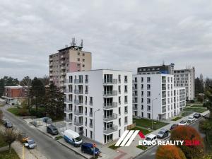 Prodej bytu 1+kk, Otrokovice, tř. Spojenců, 35 m2