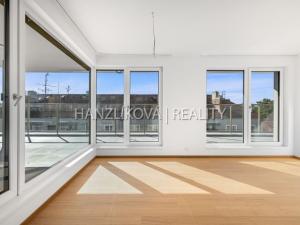 Pronájem bytu 3+kk, České Budějovice, Hálkova, 75 m2