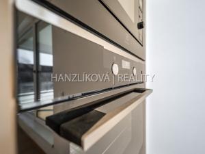 Pronájem bytu 3+kk, České Budějovice, Hálkova, 75 m2