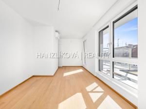 Pronájem bytu 3+kk, České Budějovice, Hálkova, 75 m2