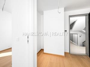 Pronájem bytu 3+kk, České Budějovice, Hálkova, 75 m2
