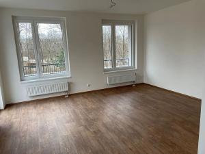 Pronájem bytu 2+kk, Praha - Vysočany, Pod Harfou, 55 m2