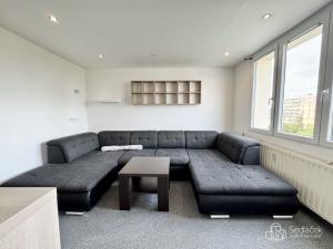 Pronájem bytu 3+1, Sokolov, Slavíčkova, 60 m2