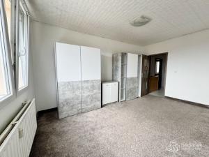 Pronájem bytu 3+1, Sokolov, Slavíčkova, 60 m2