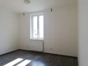 Pronájem bytu 3+kk, Praha - Holešovice, Na Maninách, 77 m2