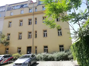 Pronájem bytu 3+kk, Praha - Holešovice, Na Maninách, 77 m2