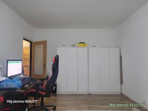 Pronájem bytu 3+1, Praha - Kamýk, Zárubova, 75 m2