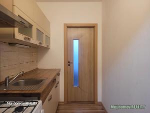 Pronájem bytu 3+1, Praha - Kamýk, Zárubova, 75 m2