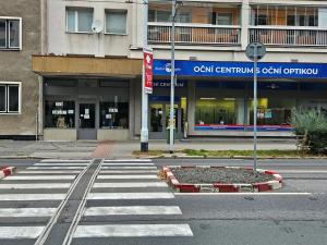 Pronájem obchodního prostoru, Pardubice, Palackého třída, 82 m2