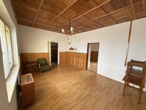 Prodej rodinného domu, Lázně Bělohrad, Barákova, 85 m2
