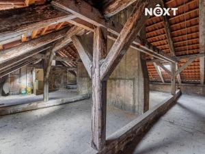 Prodej půdního prostoru, Praha - Žižkov, Husitská, 126 m2