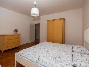 Prodej bytu 2+1, Praha - Hodkovičky, V mokřinách, 61 m2