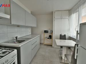 Pronájem bytu 3+1, Hradec Králové - Pražské Předměstí, Gebauerova, 70 m2