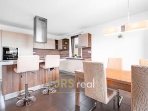 Pronájem rodinného domu, Hroznová Lhota, 140 m2