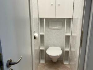 Pronájem bytu 3+kk, Praha, Drahobejlova, 93 m2
