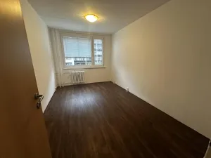 Pronájem bytu 3+1, Praha - Vršovice, V předpolí, 76 m2