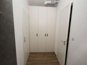 Pronájem bytu 1+kk, Praha - Smíchov, Radlická, 34 m2