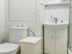 Pronájem bytu 1+kk, Praha - Krč, Milevská, 32 m2