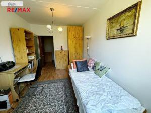 Prodej bytu 4+1, Praha - Řepy, Vondroušova, 86 m2