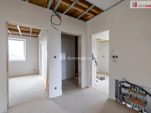 Prodej rodinného domu, Lužná, Jižní, 165 m2