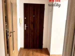 Prodej bytu 2+kk, Karlovy Vary - Stará Role, Závodu míru, 40 m2